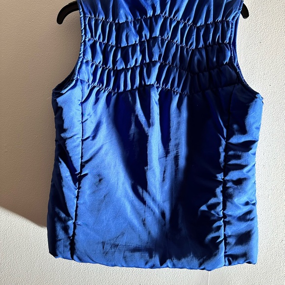 Izod winter vest size medium - Picture 4 of 5